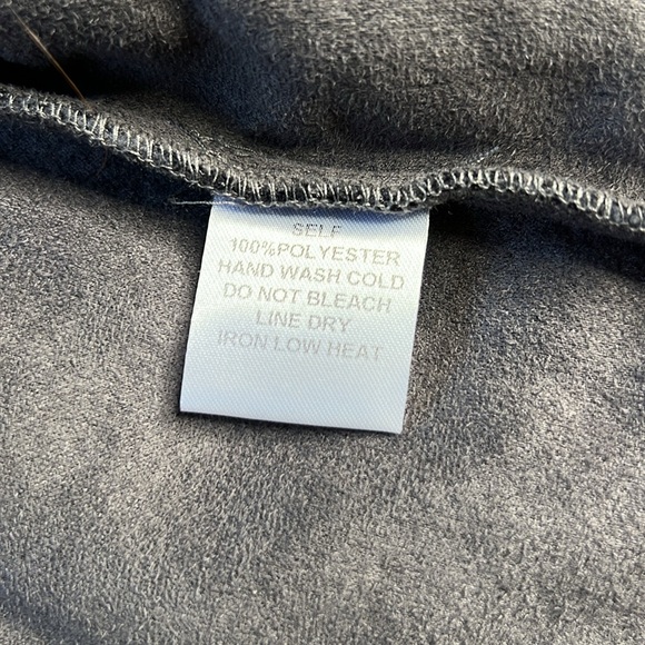 Bluivy COAT Winter Warm Faux Fur Black Shaggy Fluffy Holiday Gift Party NWT MD - Picture 14 of 16